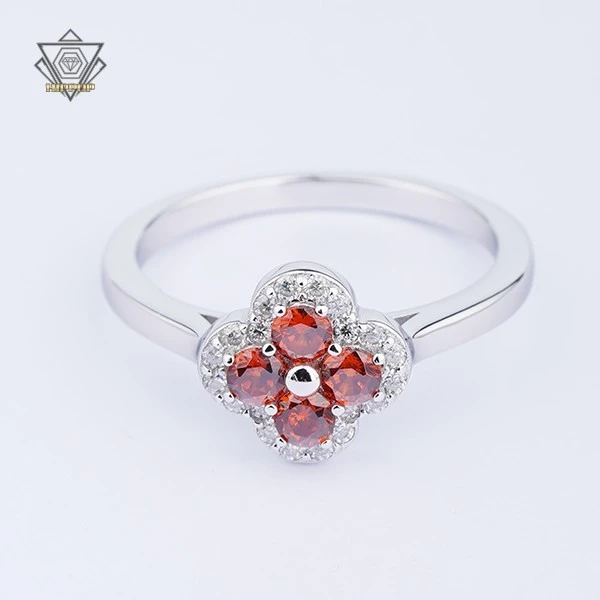 Four leaf deep red rings